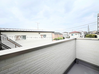 【バルコニー】 | 三鷹市大沢4丁目　中古戸建　全1棟