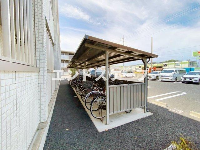 オペラハウス上大島　Ｃのその他共用部分|高崎、前橋、伊勢崎エリアのお部屋探しはエンドスケープまで！お客様の理想お聞かせ下さい♪
設備、クロスの色が異なる場合があります。
