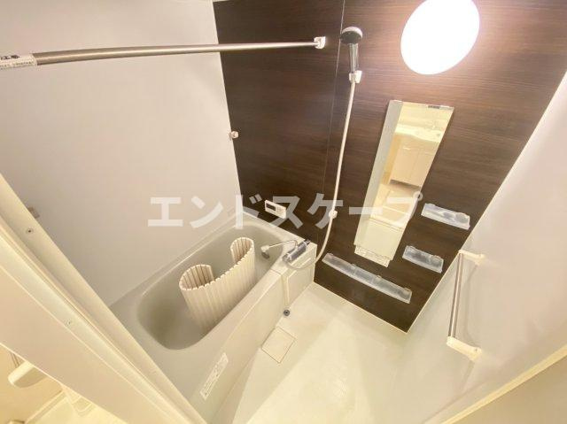 オペラハウス上大島　Ｃの浴室|高崎、前橋、伊勢崎エリアのお部屋探しはエンドスケープまで！お客様の理想お聞かせ下さい♪
設備、クロスの色が異なる場合があります。