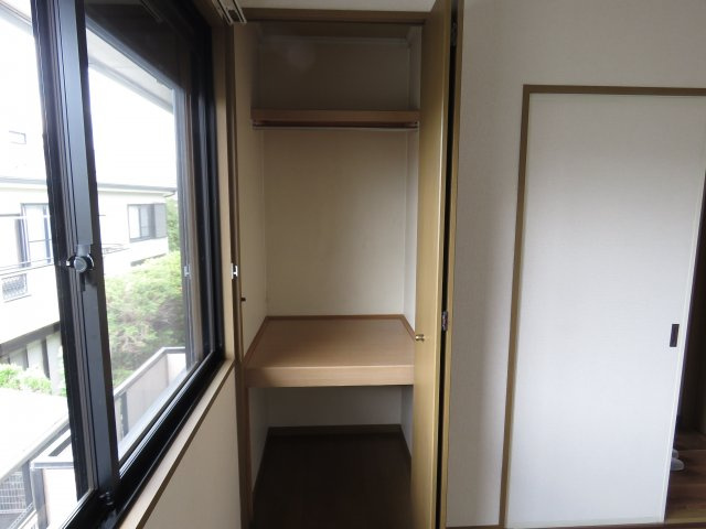 プリムヴェールＡの収納