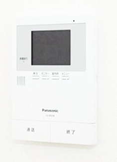 【セキュリティ】 | Ｃｏｎｓｏｌａｔｏｒｉａ　扇大橋 | モニター付きインターホンです。