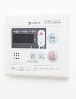 【設備】 | Ｃｏｎｓｏｌａｔｏｒｉａ　扇大橋 | 給湯パネルです。