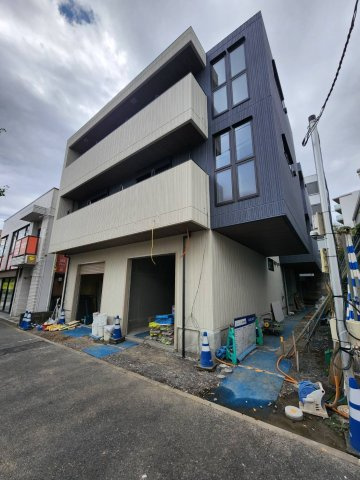CASA LARGO