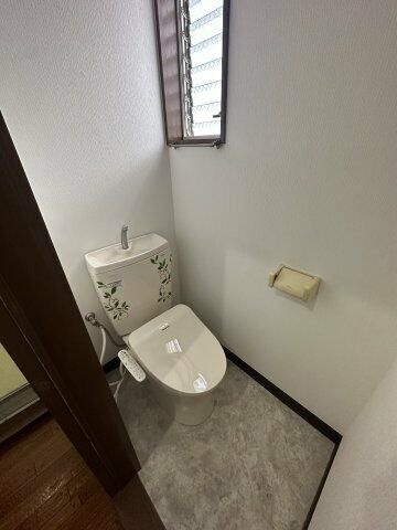 【トイレ】 | サンコーポⅢ | コンパクトで使いやすいトイレです