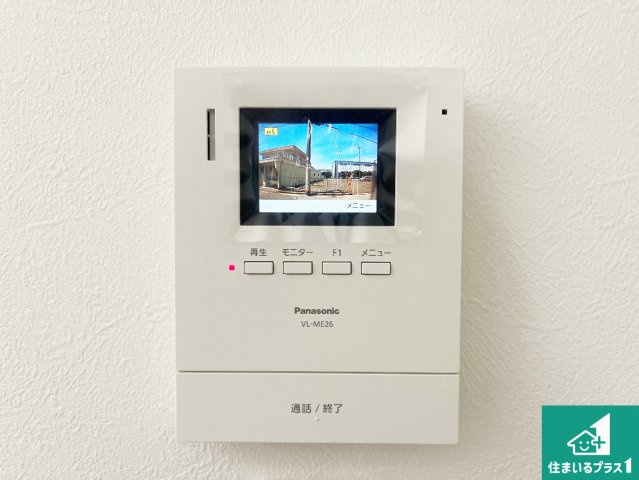 明石市大久保町江井島　新築一戸建ての防犯設備|カラーモニターインターホン！声だけでなく来訪者の姿や顔がモニターで確認できるので、小さなお子様がいらっしゃるご家庭でも安心できます！
