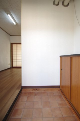 クロノス28熊大東の玄関