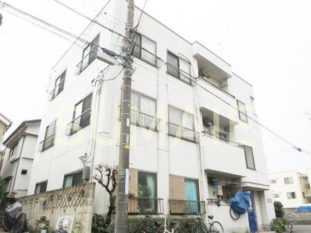パークサイドＲの外観|3階建て鉄骨造マンションです☆