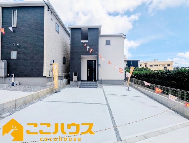 南城市玉城前川　新築戸建て　全2棟　2号棟の駐車場|駐車並列2台