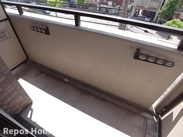 エステムコート神戸・県庁前のバルコニー