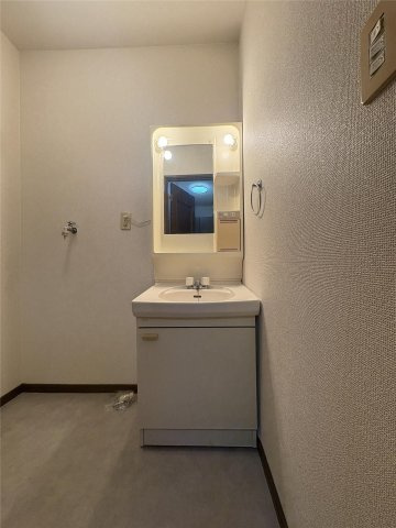 リバーサイド十禅寺（Ｃ）の洗面所