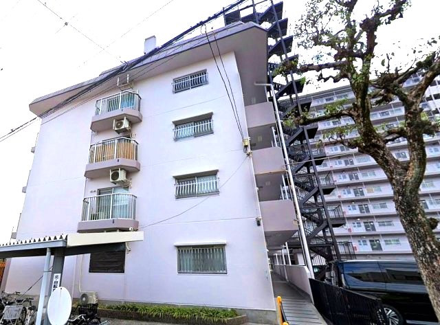 パストラル昆陽の外観|LDKに和室が隣接、多用途に活用可能