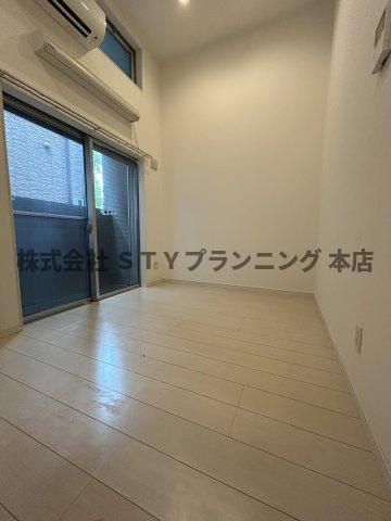 仲介手数料0円！Felice　Vitaの居間・リビング