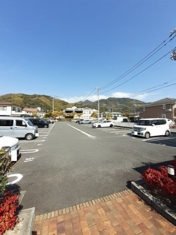 プロムナードだいじんの駐車場