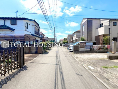 【前面道路含む現地写真】 | 小平市小川町1丁目　中古戸建　全1棟
