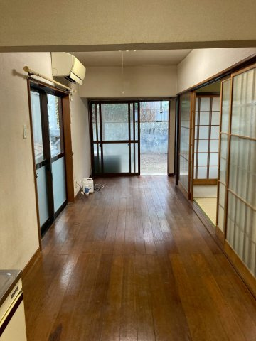 呉市阿賀中央９丁目の一戸建ての居間・リビング|ゆったり過ごせる居間です