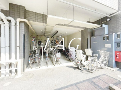 【その他共用部分】 | アルテサーノ調布 | 駐輪場です。
