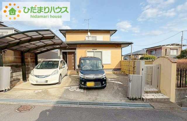 日立市西成沢町2丁目　中古戸建の駐車場|ご家族でお車に乗る方に！駐車場2台分あります！