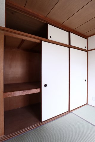 第二柏木ハイツの収納