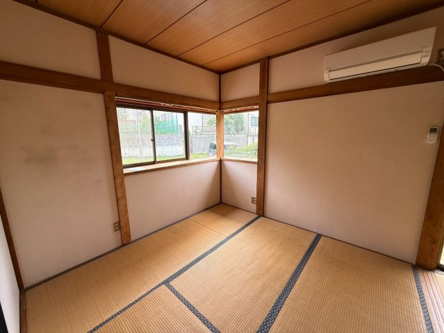 パルハウス東新井の和室