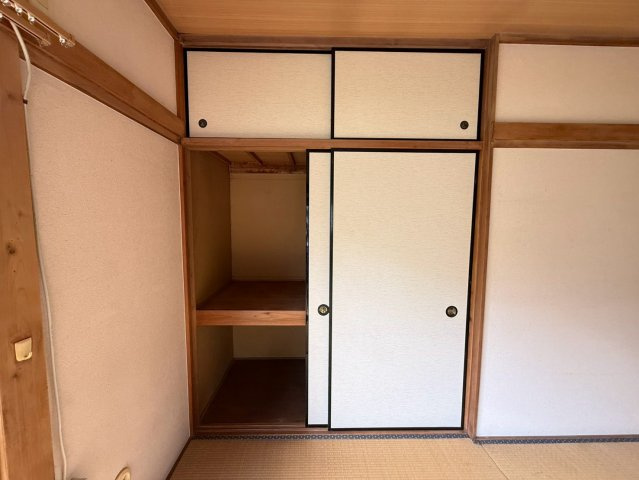 パルハウス東新井の収納