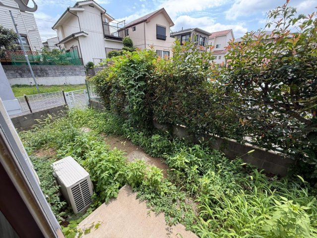 パルハウス東新井の庭