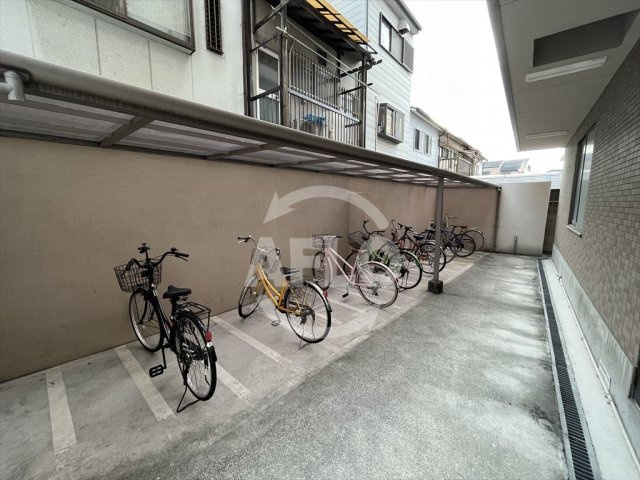 クィーンライフ勝山北のその他共用部分|クィーンライフ勝山北　駐輪場
