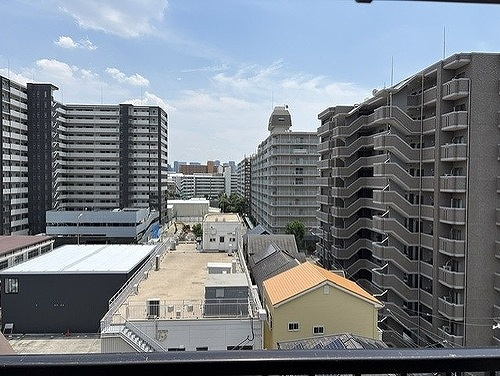 ライオンズマンション三国本町のその他|バルコニーからの眺望　※2026年6月の写真