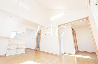 【居間・リビング】 | BONHEUR | 洋室のお部屋です。