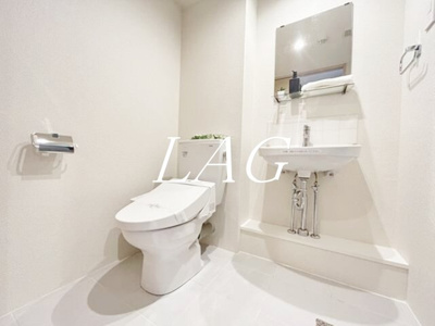 【トイレ】 | ラピス四谷三丁目 | トイレです。