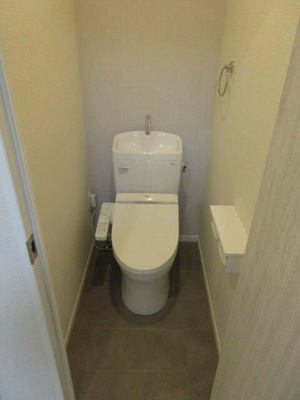 【トイレ】 | リバーテラス高島平 | コンパクトで使いやすいトイレです