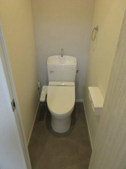 【トイレ】 | リバーテラス高島平 | コンパクトで使いやすいトイレです