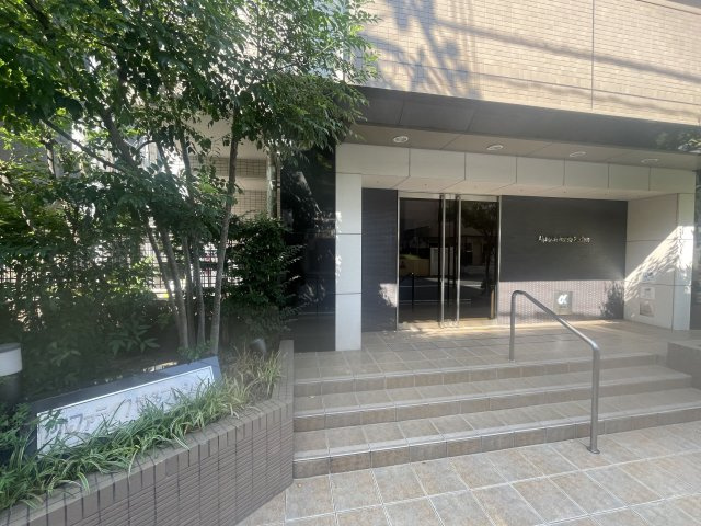  プレシャス・アルファライフ博多　住吉小学校区のエントランス|アルファライフ博多　プレシャス