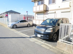 【駐車場】