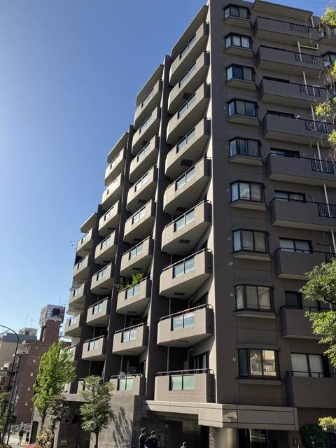 目黒青葉台グランドハイツの外観