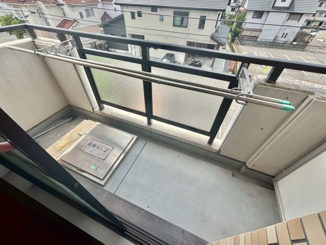 ジュネス伊伝居Ⅱのバルコニー