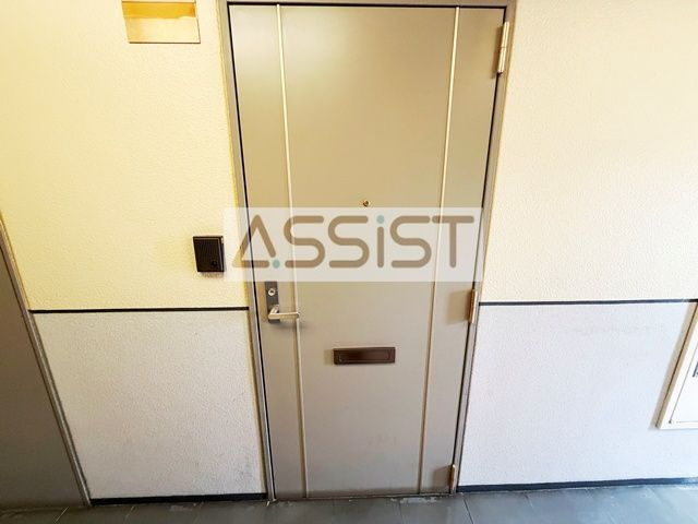 萩原ビルの玄関
