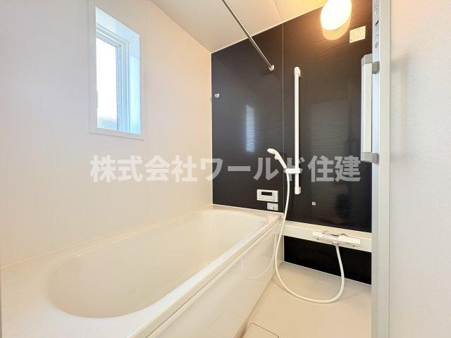 日高市中鹿山第7の浴室