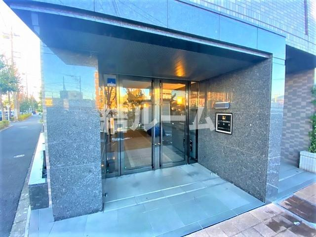 練馬区高野台４丁目の賃貸マンションのエントランス