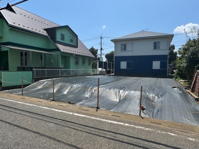 所沢市中富南売地の外観|「航空公園」駅バス13分！敷地約52.65坪の建築条件無し売地です。陽当り良好でゆとりある敷地につき、自由な建築プランが検討できます。ご予算やご希望に合わせた優良ハウスメーカーのご紹介も承ります！