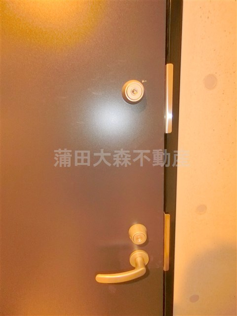 LOTUS梅屋敷（ロータスウメヤシキの玄関