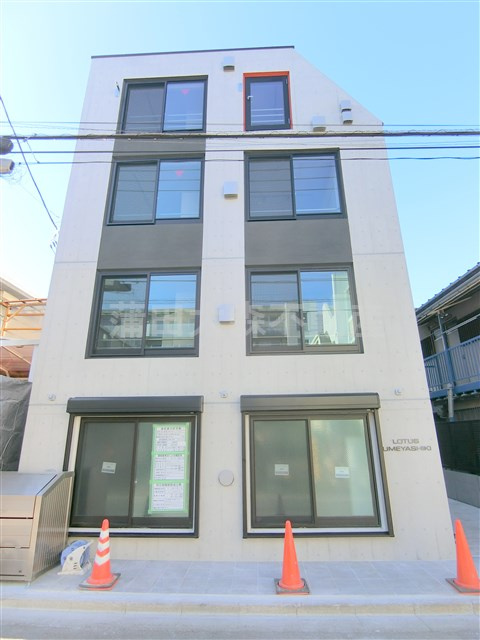 LOTUS梅屋敷（ロータスウメヤシキの外観|2022年1月築　RC鉄筋コンクリート造地上4階建て1K～1LDK総戸数11戸インターネット無料の人気賃貸マンション　京急本線梅屋敷駅近、大森町駅も徒歩圏内の東京都大田区大森西6丁目