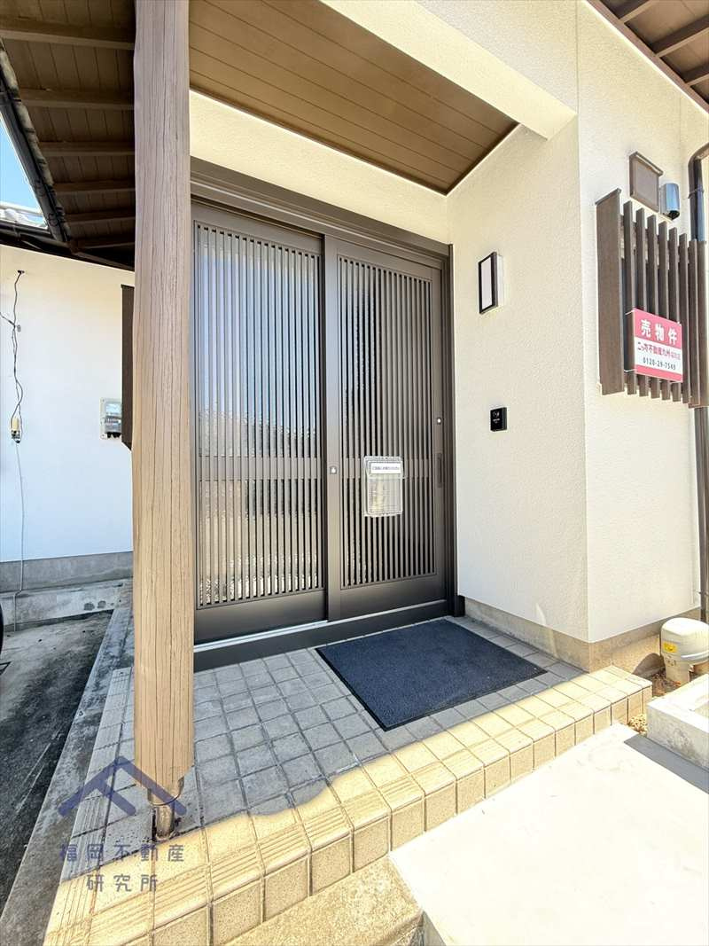 筑紫野市大字原　戸建ての玄関