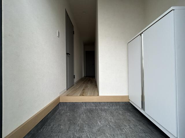 【玄関】