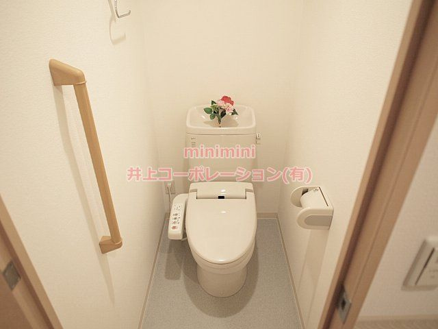 大阪市浪速区湊町２丁目の賃貸マンションのトイレ|イメージ
