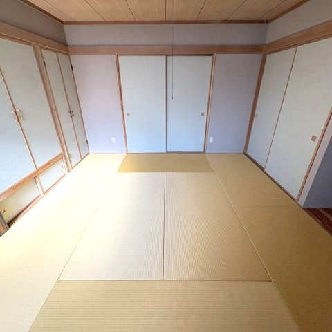 プラザユーホームの和室