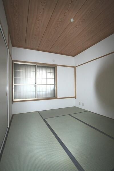 ソレイユ王子神谷の和室