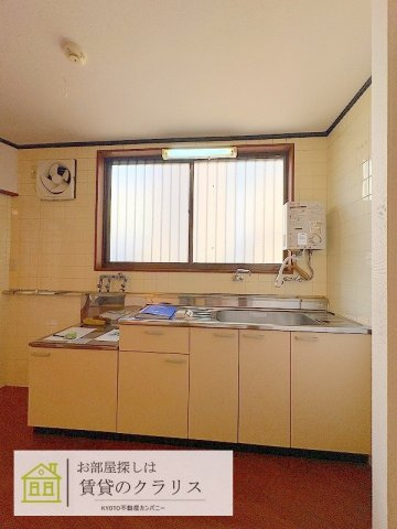 太秦安井藤ノ木町レトロ貸家のキッチン