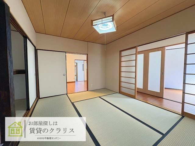 太秦安井藤ノ木町レトロ貸家