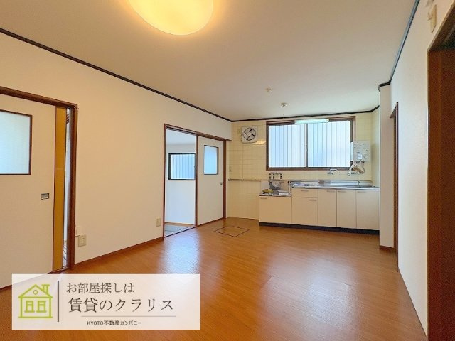 太秦安井藤ノ木町レトロ貸家