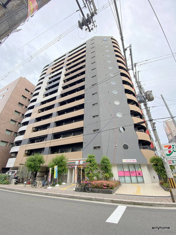 セレニテ本町グランデ　仲介手数料無料の外観
